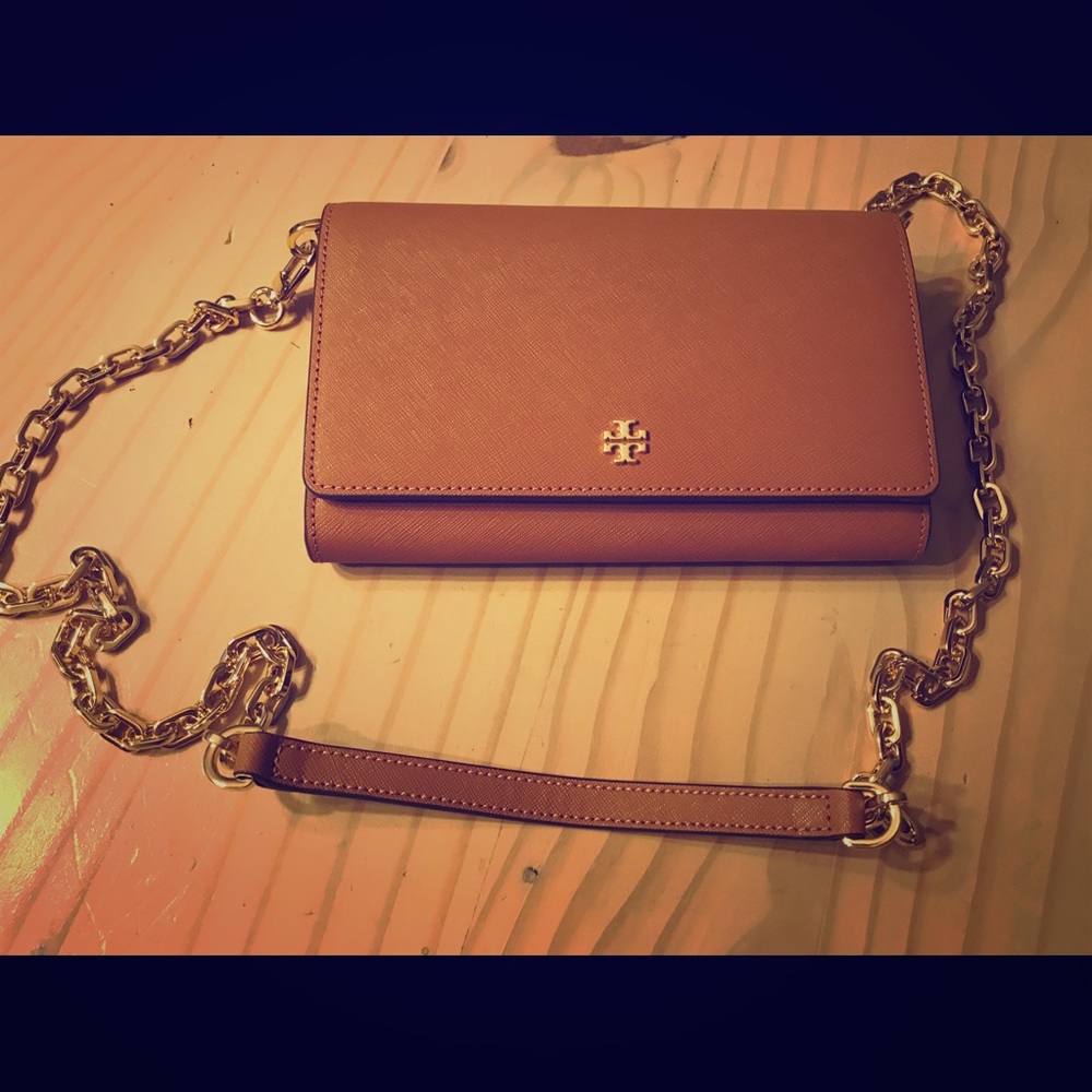 Tory Burch Robinson Chain Wallet